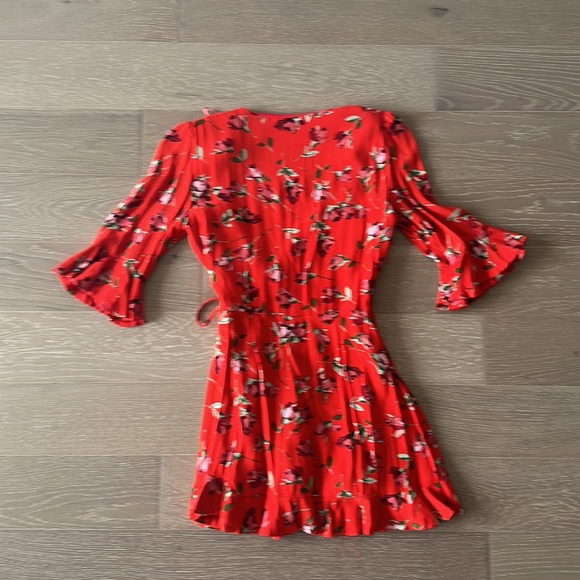 Zara Floral Ruffled Romper - Picture 2 of 4